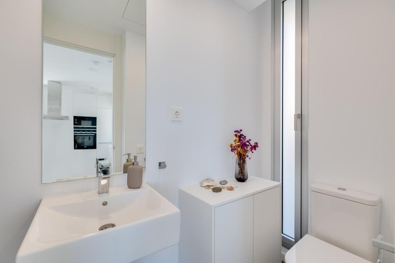 Unique 3-Bdrm Townhouse, Stunning View, Pool & Bbq Lejlighed Estepona Eksteriør billede